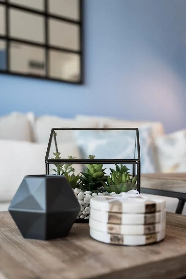 Appartamento Cityscape Condo In Fort York Toronto Canada